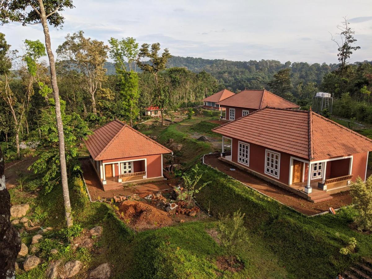 Tranquil Farms Villa Manimala Bagian luar foto